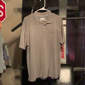 Men’s Columbia shirt size large